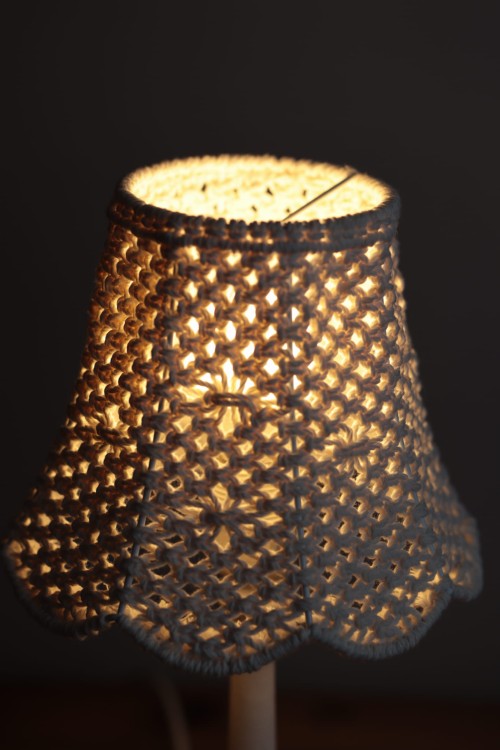 abażur 20cm, siatka z diamentami - darkmood