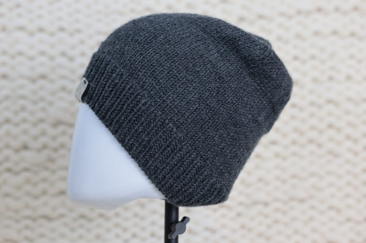 czapka gładka merino, grafit 100% wełna merynosów