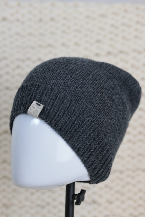 czapka gładka merino, grafit 100% wełna merynosów