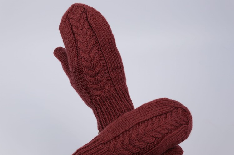 Rękawiczki jednopalczaste z warkoczem, 100% wełna merino, kolor bordowy  (6).JPG