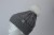 Czapka szara CHAŁKA (z warkoczami) z pomponem białym z krótkim włosem, Drops  BAby Merino (11).JPG